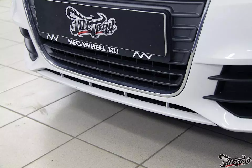 Audi A1. Лёгкий виниловый стайлинг кузова.